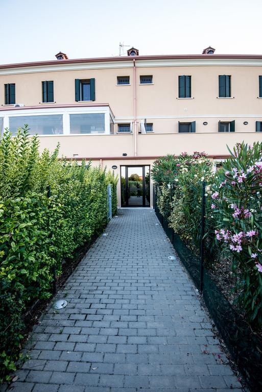 Parco Urbano Daire Ferrara Oda fotoğraf