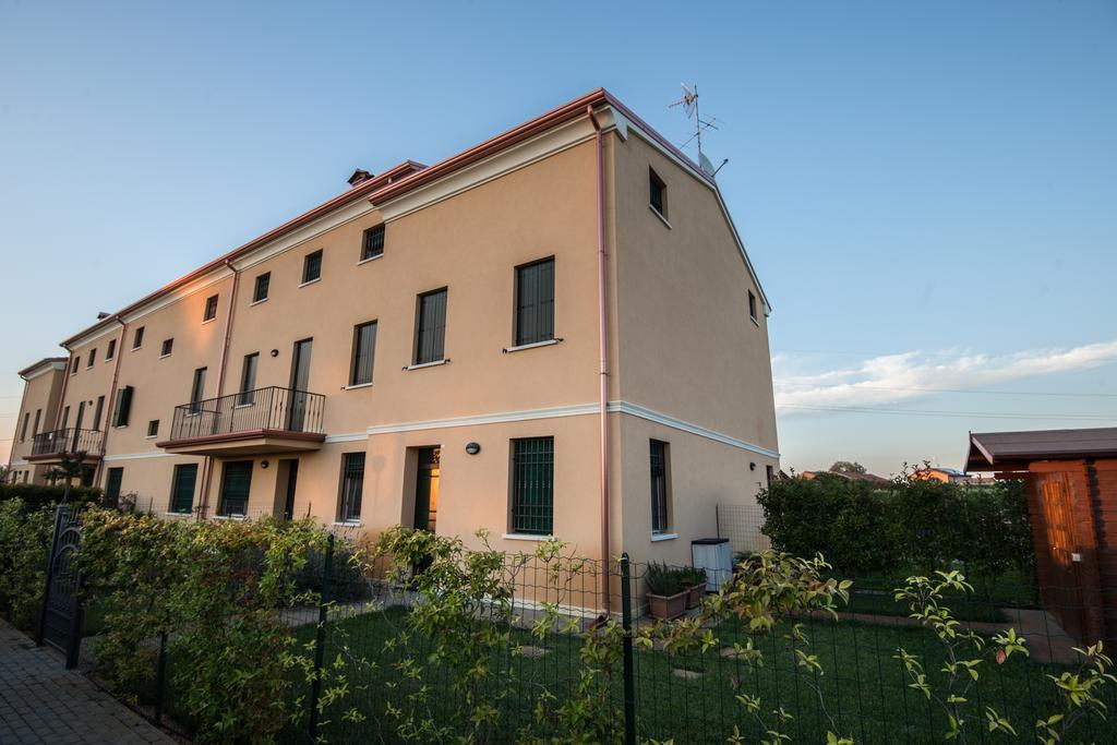 Parco Urbano Daire Ferrara Oda fotoğraf